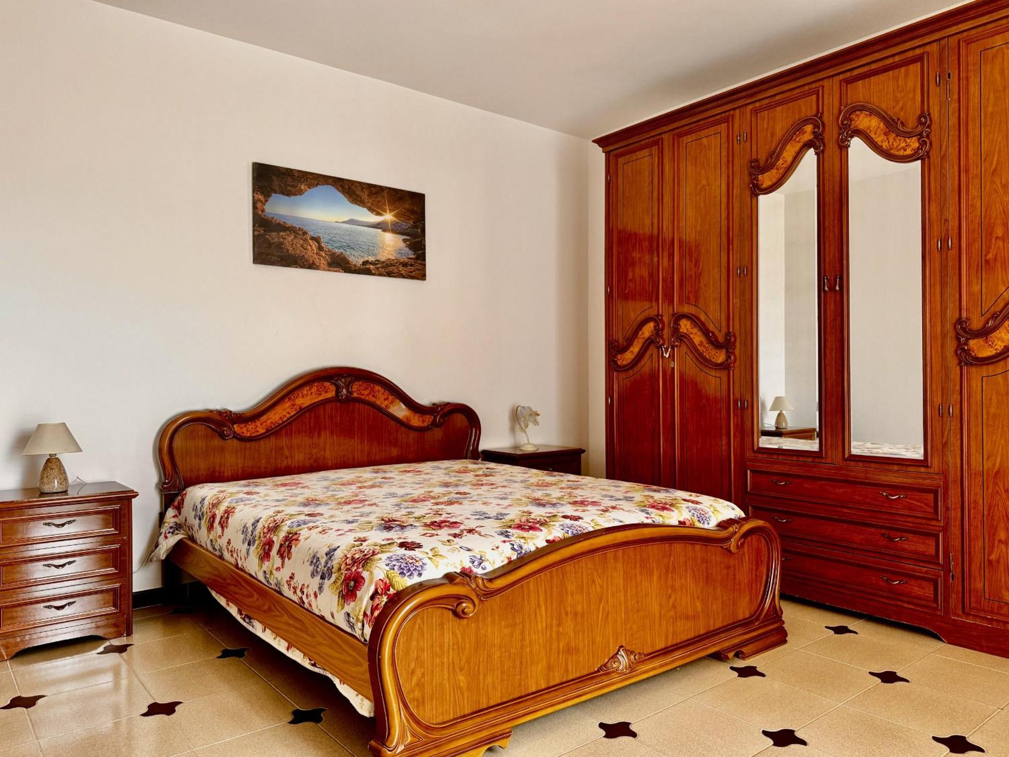 Holidaycasa Leone - Con Posto Auto A 200Mt Dal Mare سبرلونغا المظهر الخارجي الصورة