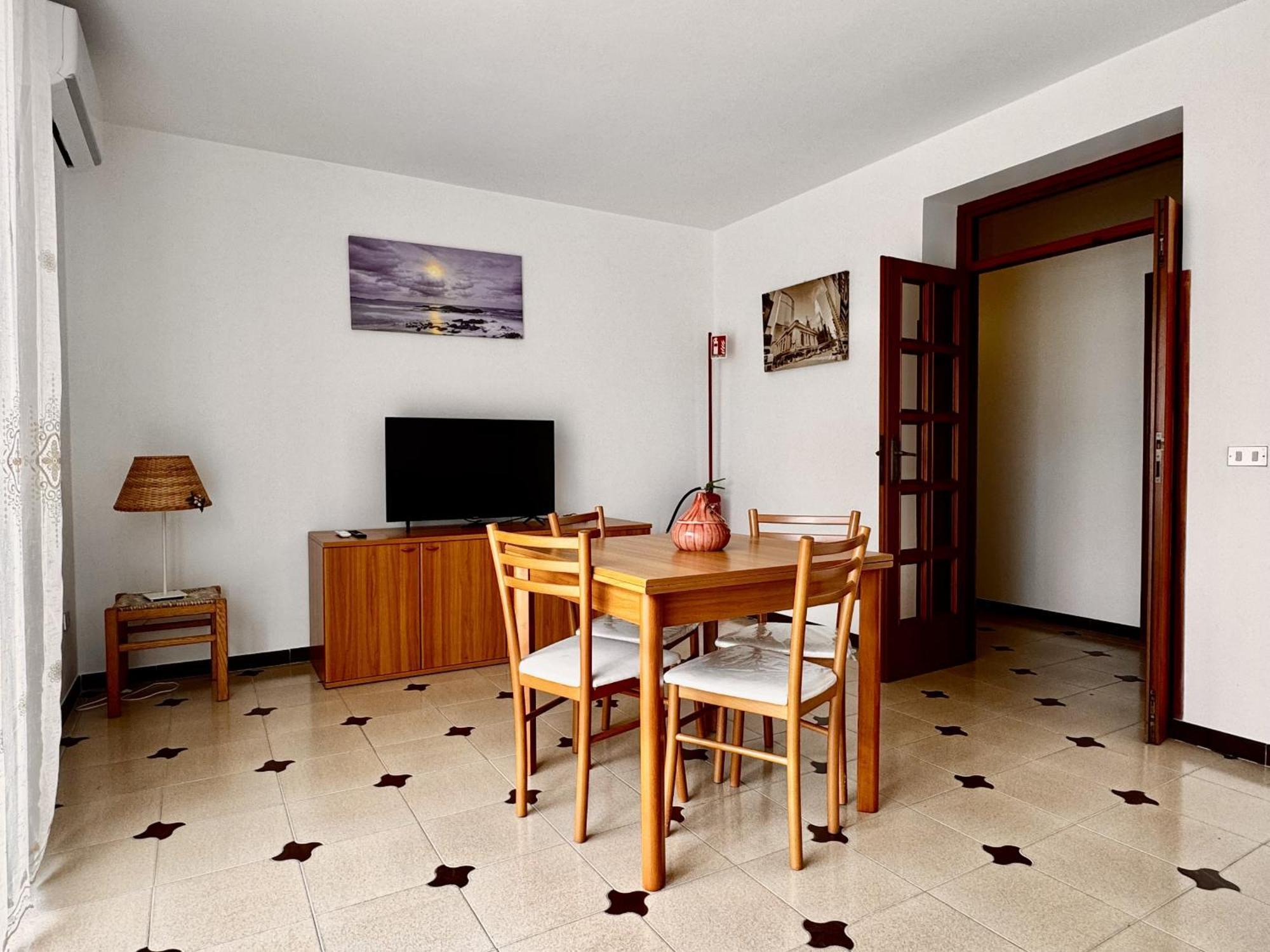 Holidaycasa Leone - Con Posto Auto A 200Mt Dal Mare سبرلونغا المظهر الخارجي الصورة