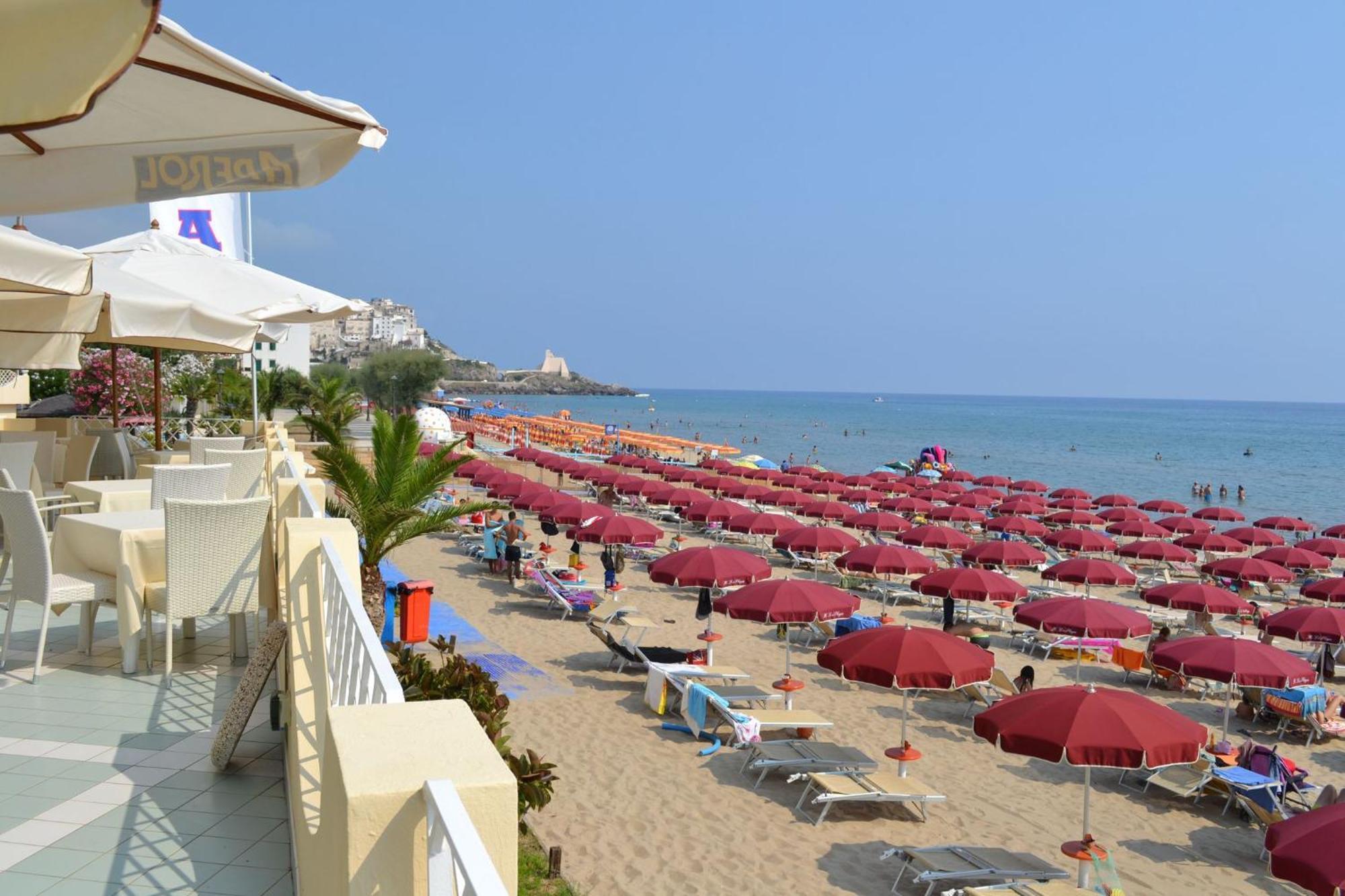 Holidaycasa Leone - Con Posto Auto A 200Mt Dal Mare سبرلونغا المظهر الخارجي الصورة