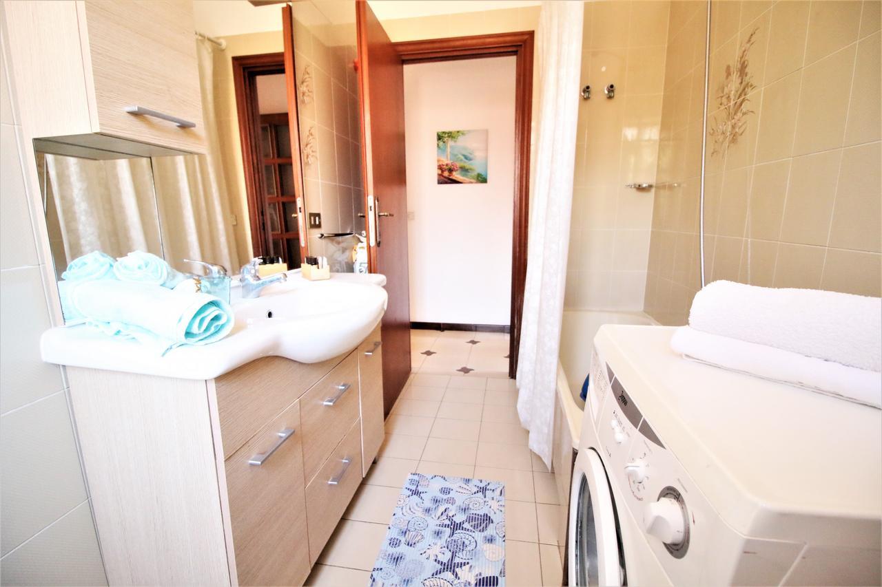 Holidaycasa Leone - Con Posto Auto A 200Mt Dal Mare سبرلونغا المظهر الخارجي الصورة