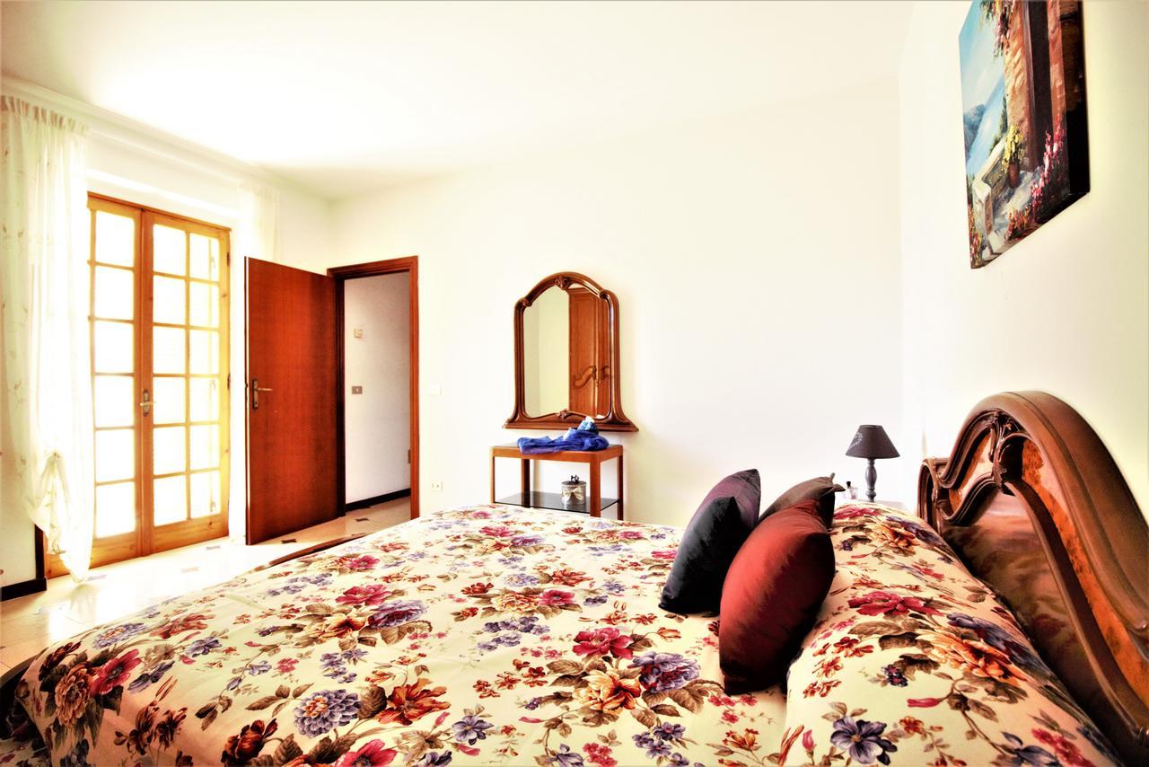 Holidaycasa Leone - Con Posto Auto A 200Mt Dal Mare سبرلونغا المظهر الخارجي الصورة