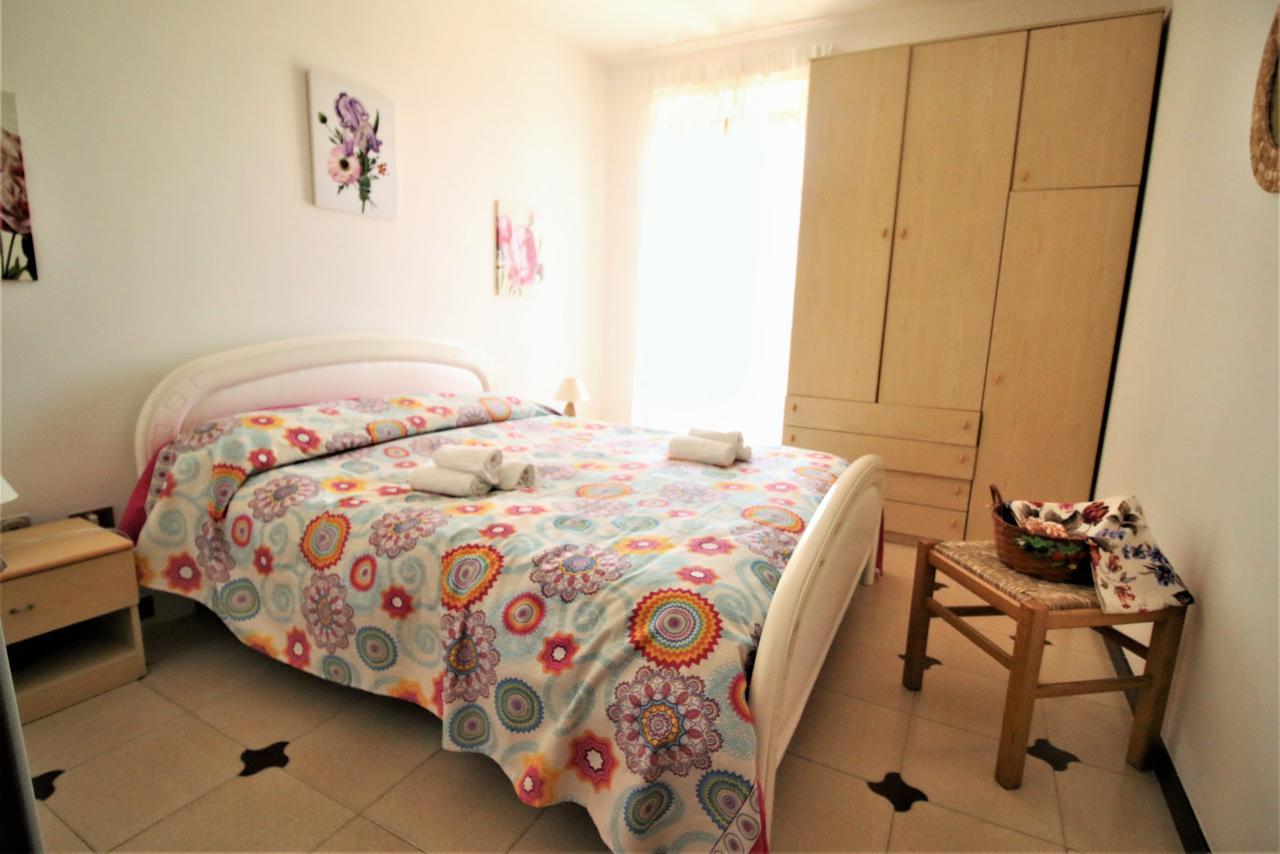 Holidaycasa Leone - Con Posto Auto A 200Mt Dal Mare سبرلونغا المظهر الخارجي الصورة