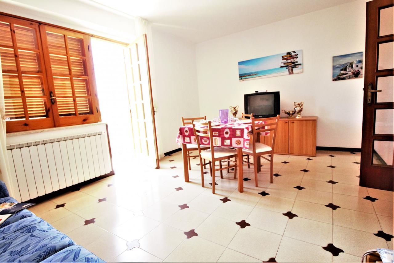 Holidaycasa Leone - Con Posto Auto A 200Mt Dal Mare سبرلونغا المظهر الخارجي الصورة