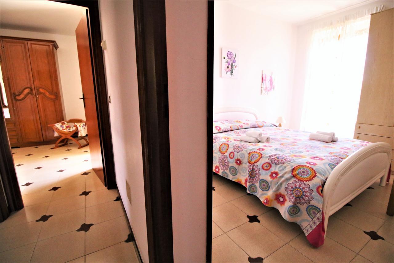 Holidaycasa Leone - Con Posto Auto A 200Mt Dal Mare سبرلونغا المظهر الخارجي الصورة